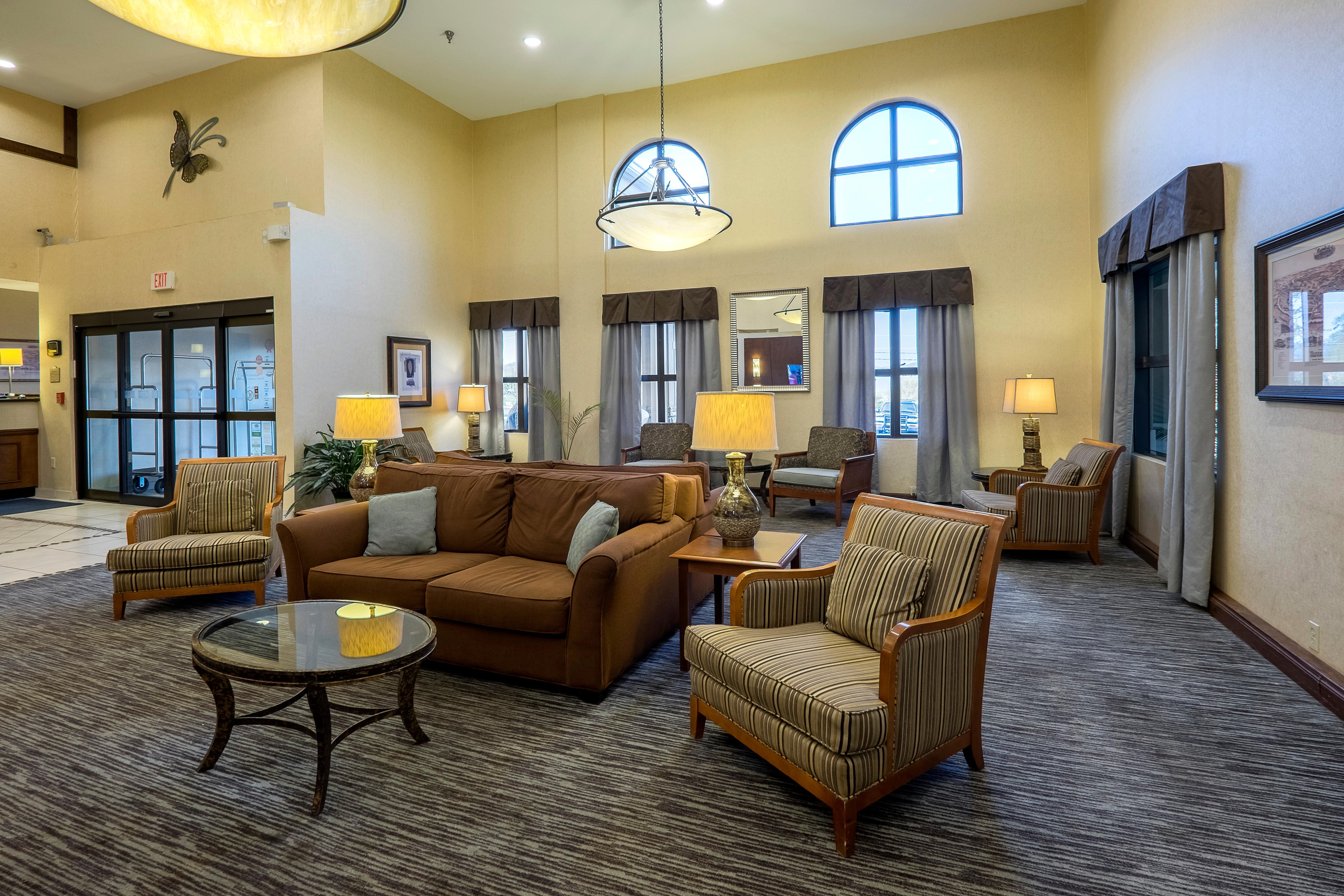 Wingate By Wyndham Waynesboro Hotel Exterior photo